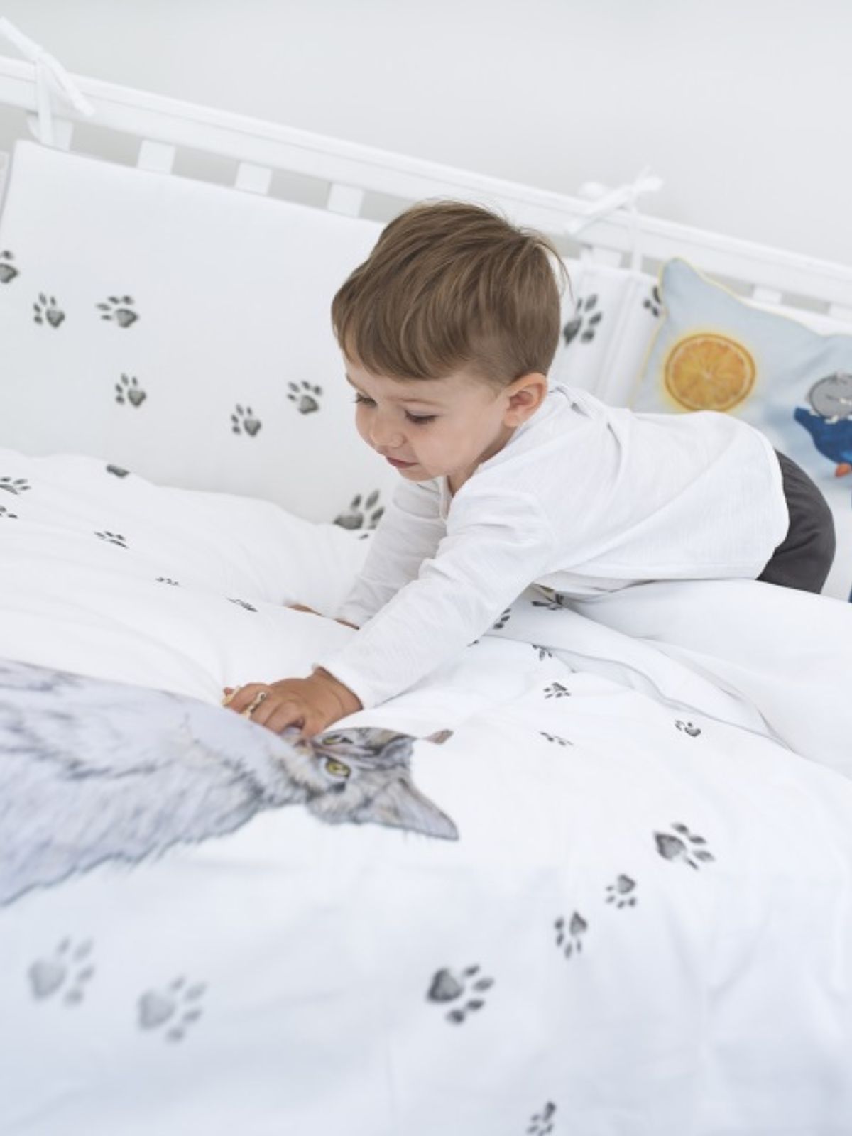 Puss in Boots Kids Bedding Set
