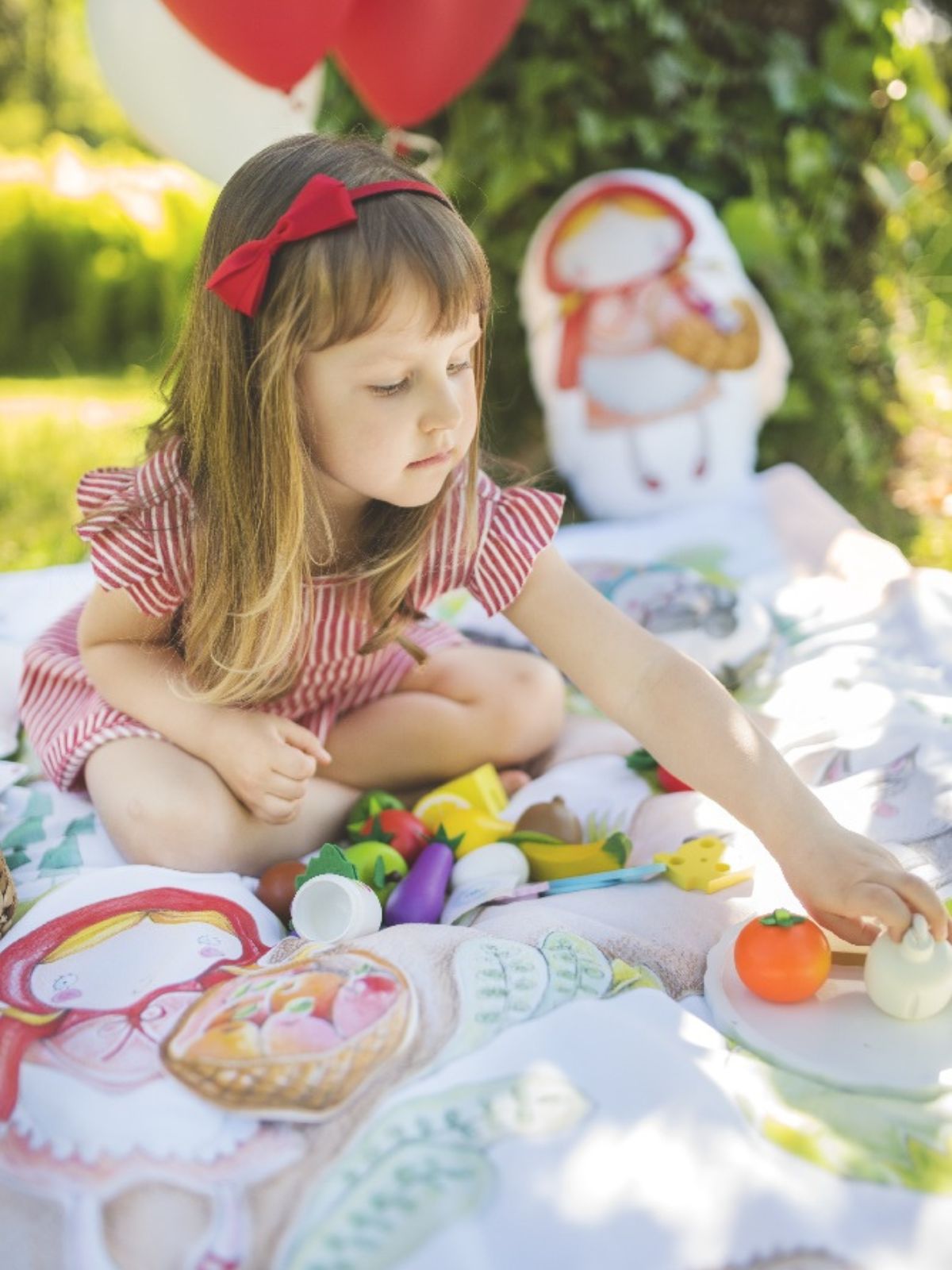 Ensemble oreiller et couverture Le Petit Chaperon rouge 37x45