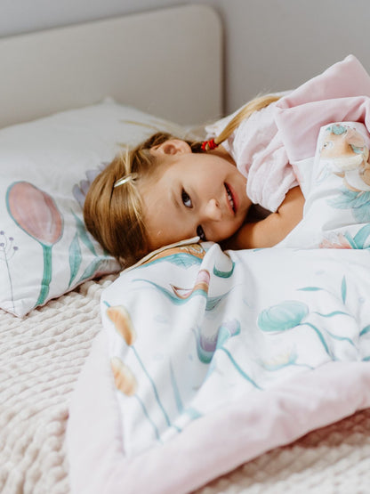 Thumbelina Story Blanket & Pillow Set
