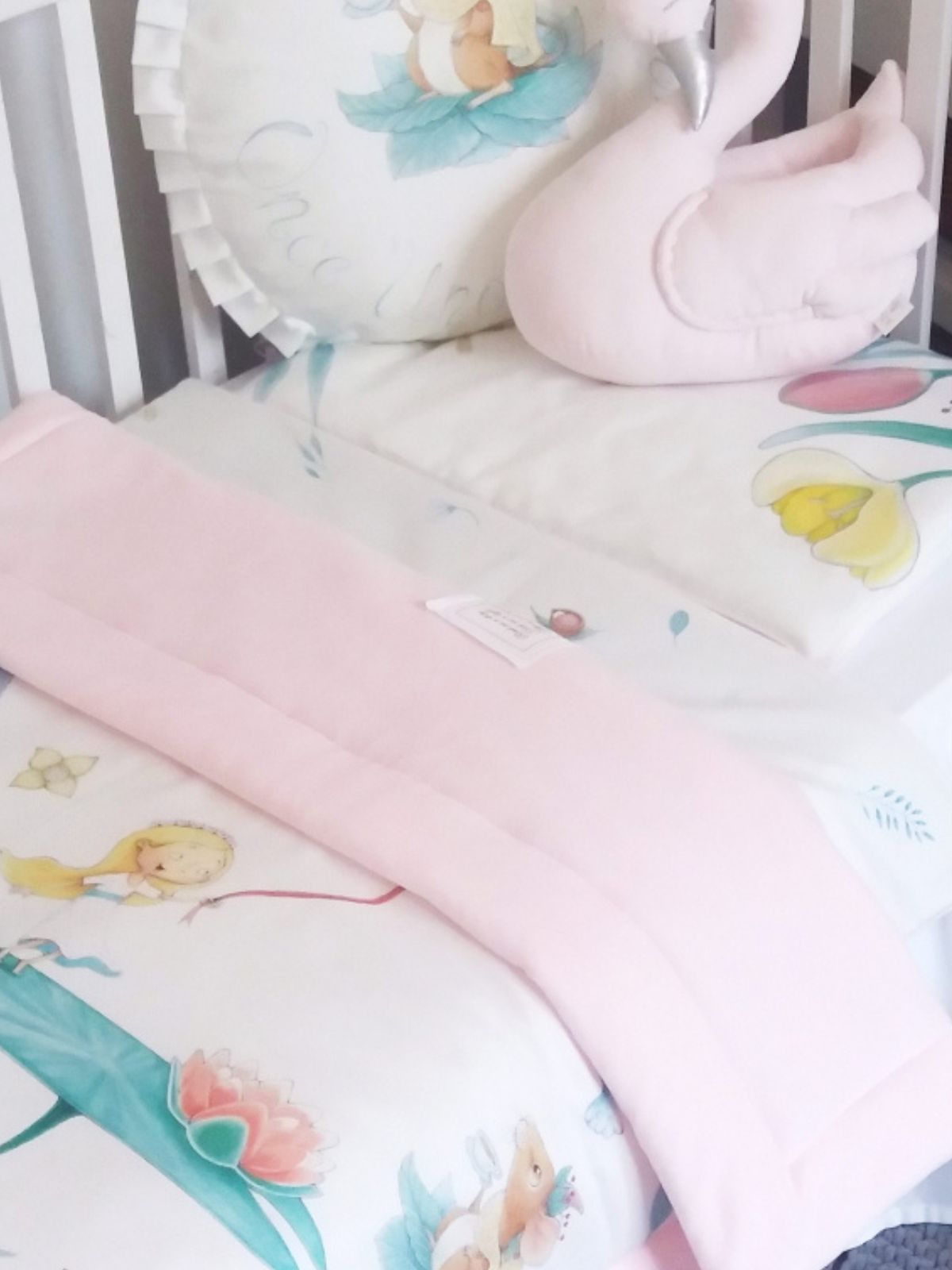 Thumbelina Story Blanket & Pillow Set